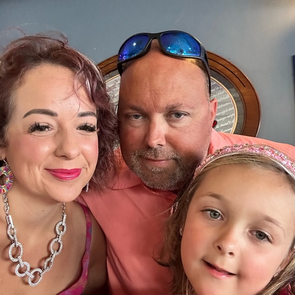 Amybug30 Live Show Alerts! Next Show is Saturday, November 8th 8:30 pm EST - Picture 12 of 16